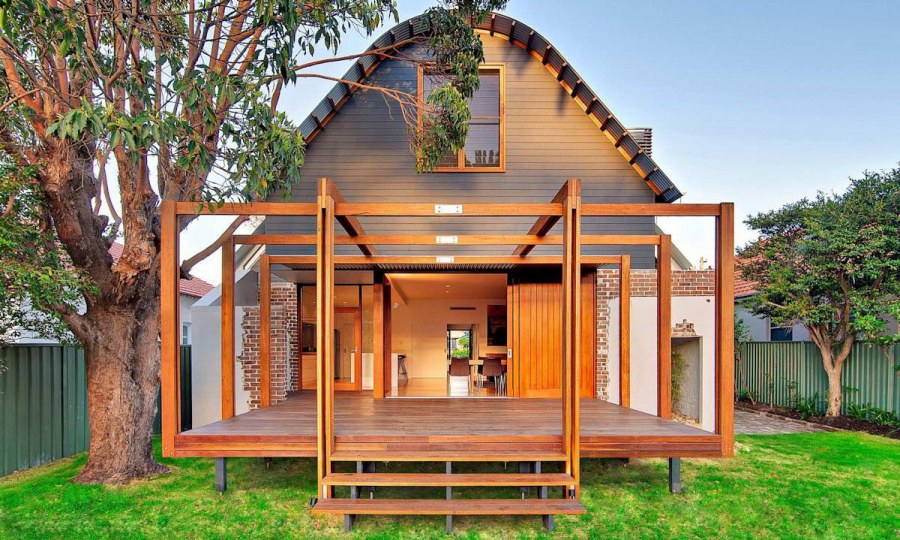 Реконструкция дачного домика