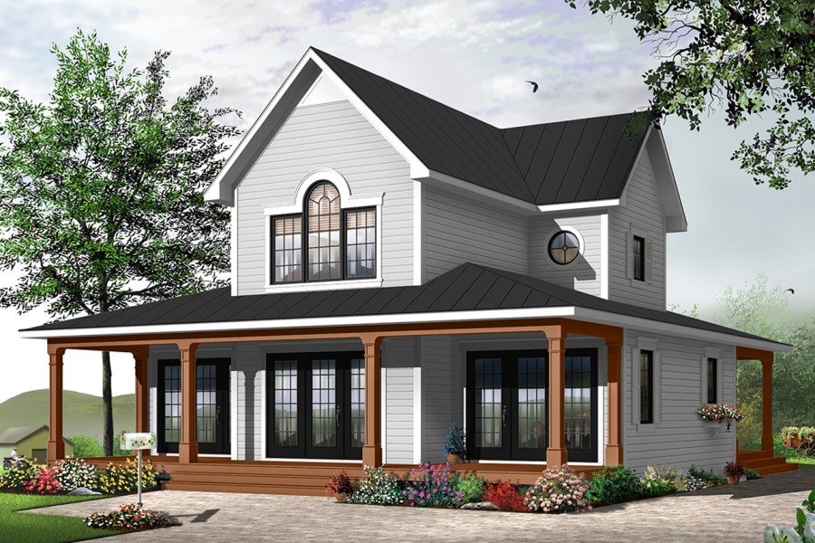 Двухэтажный дом с верандой сбоку