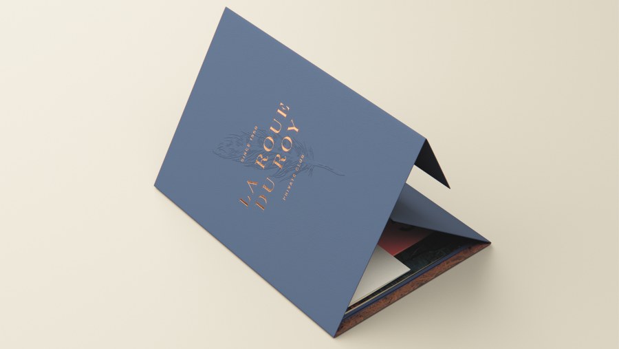 Латунный декор в кабинет