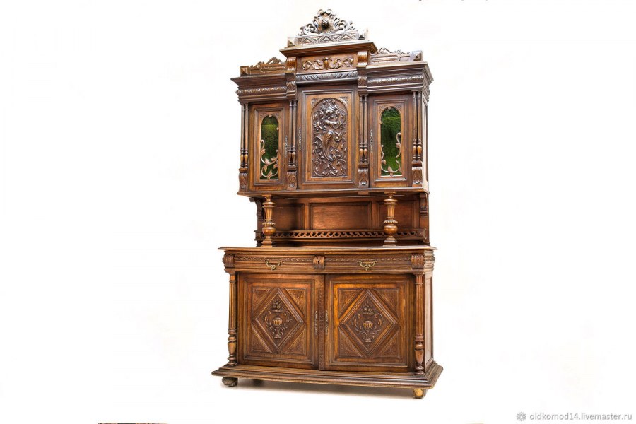 Антикварный буфет