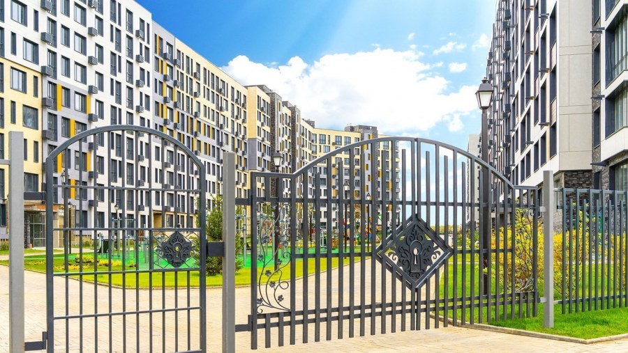 Заречье парк в Москве самолет