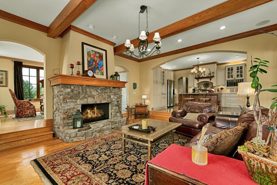 Кейт Мосс в интерьере