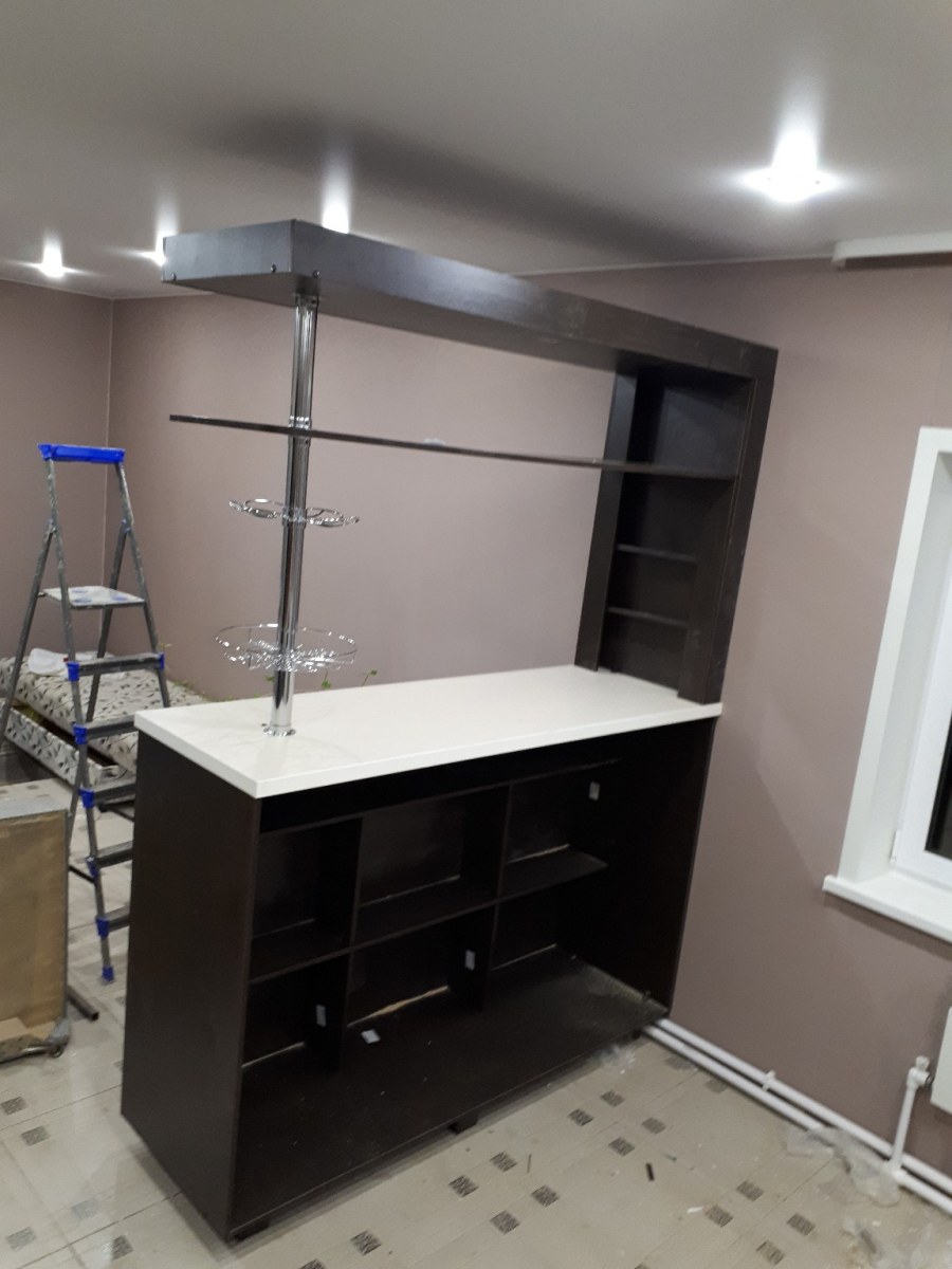 Многофункциональная барная стойка