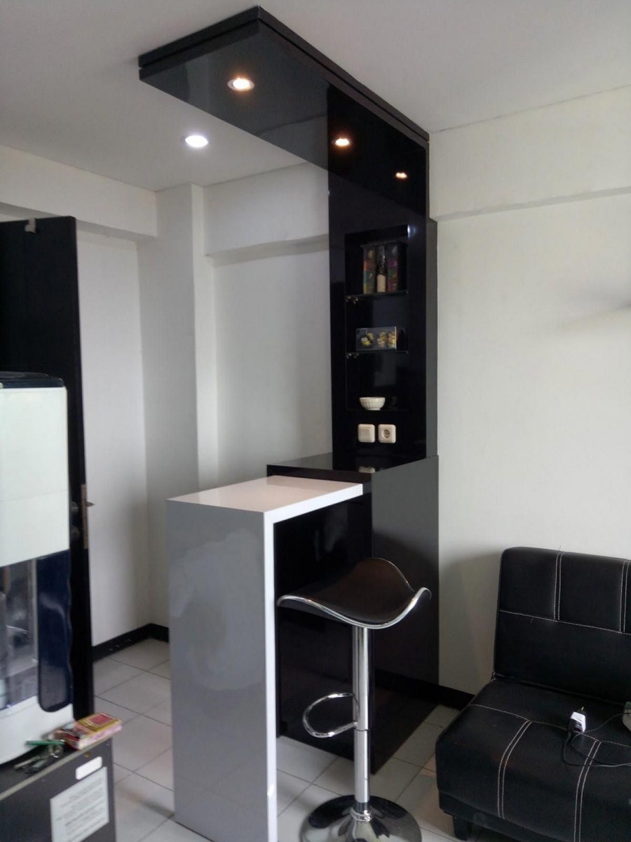 Барная стойка со шкафчиками