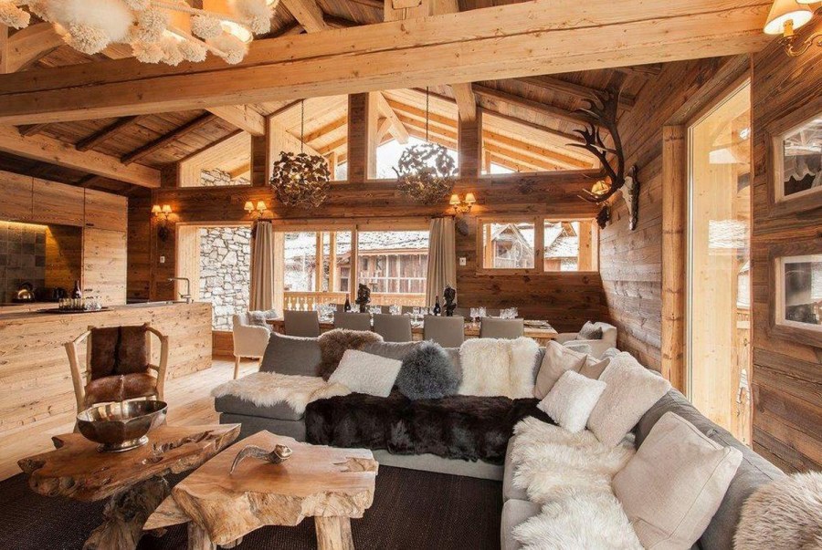 Рождественский интерьер альпийских Шале