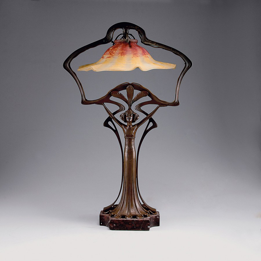 Лампа арт нуво