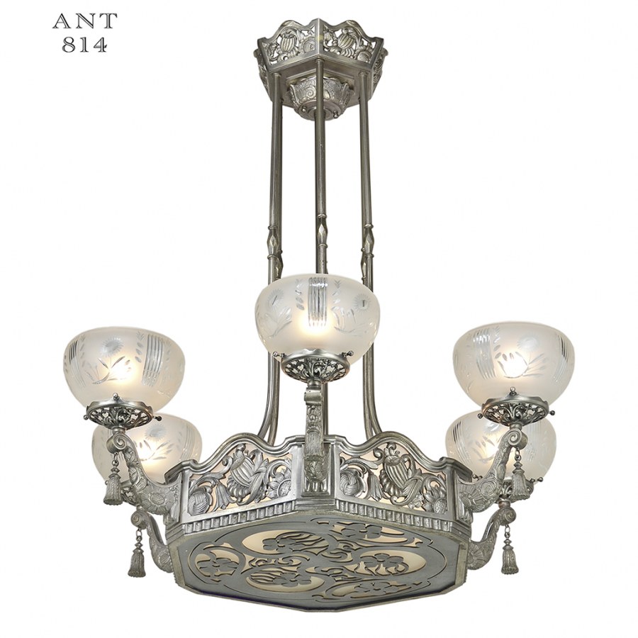 Французская люстра арт нуво