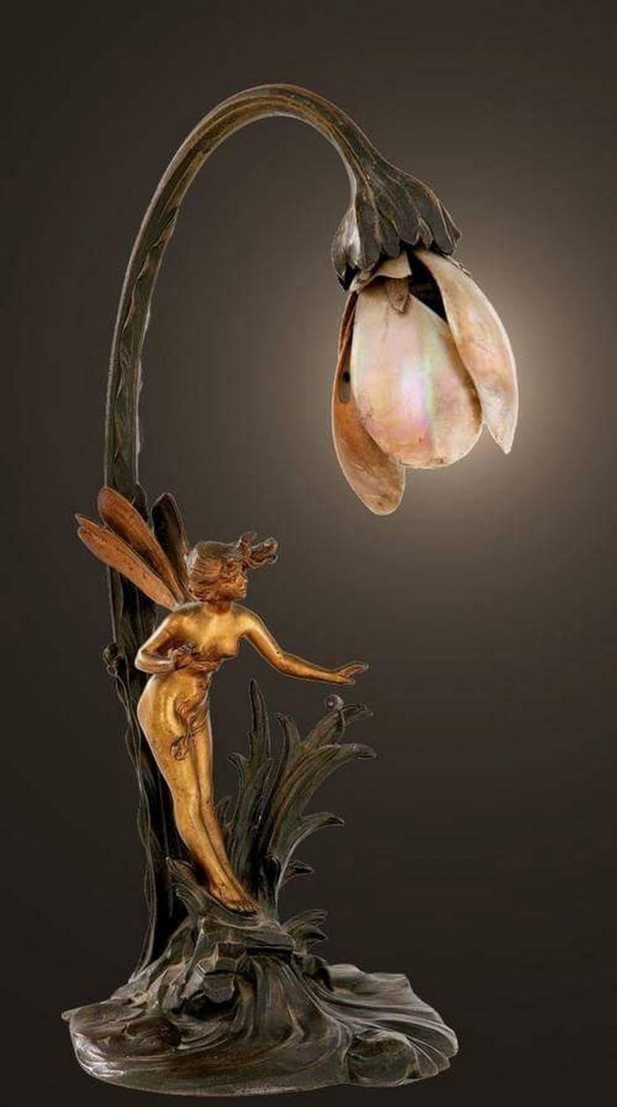 Лампа арт нуво Модерн