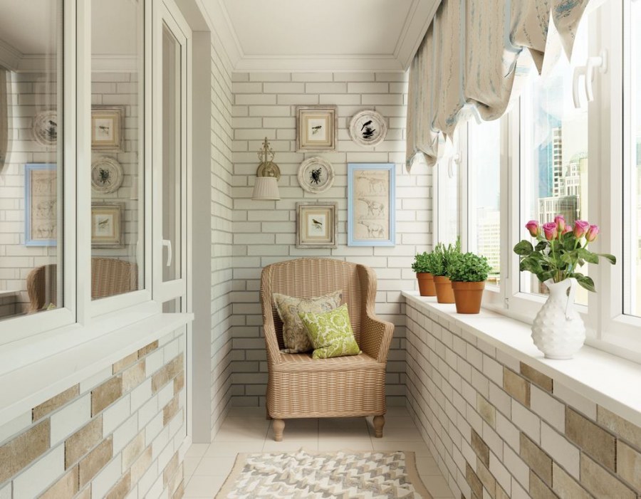 Кирпич в интерьере балкона