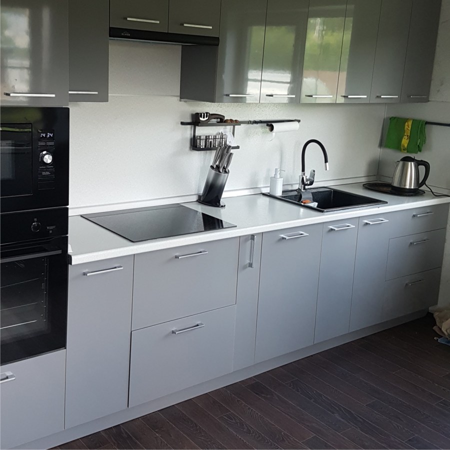 Кухня Эггер серая