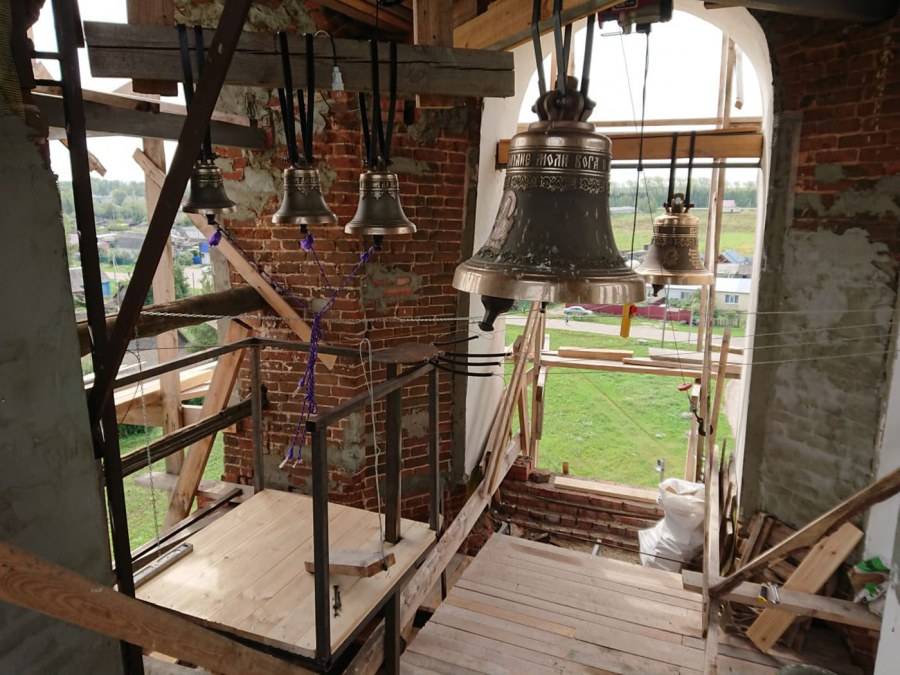 Петропавловский собор куранты