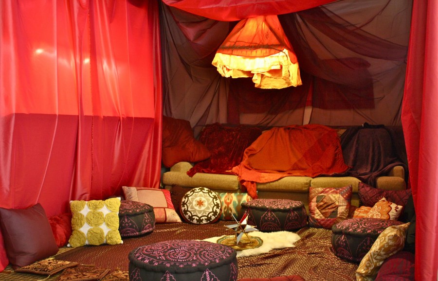 Альхов в Восточном стиле