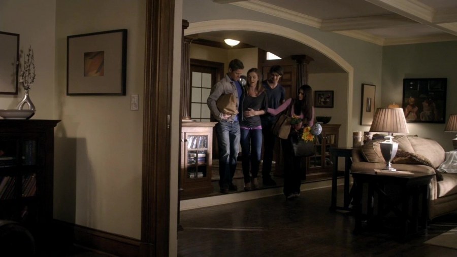 Комната внутри больше чем снаружи фильм