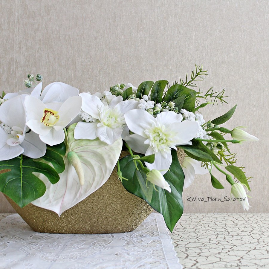 Красивые композиции из искусственных цветов