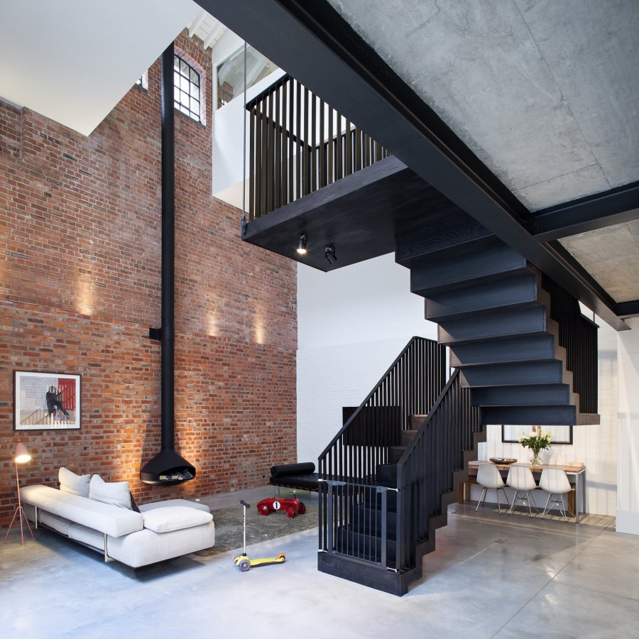 Кирпичный дом в стиле лофт