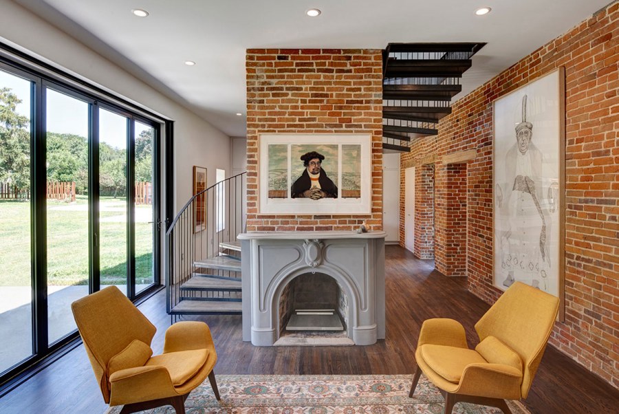 Дом из кирпича внутри