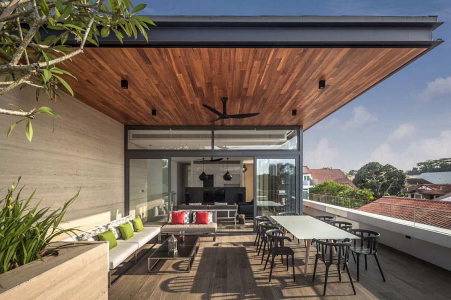 Веранда с плоской крышей