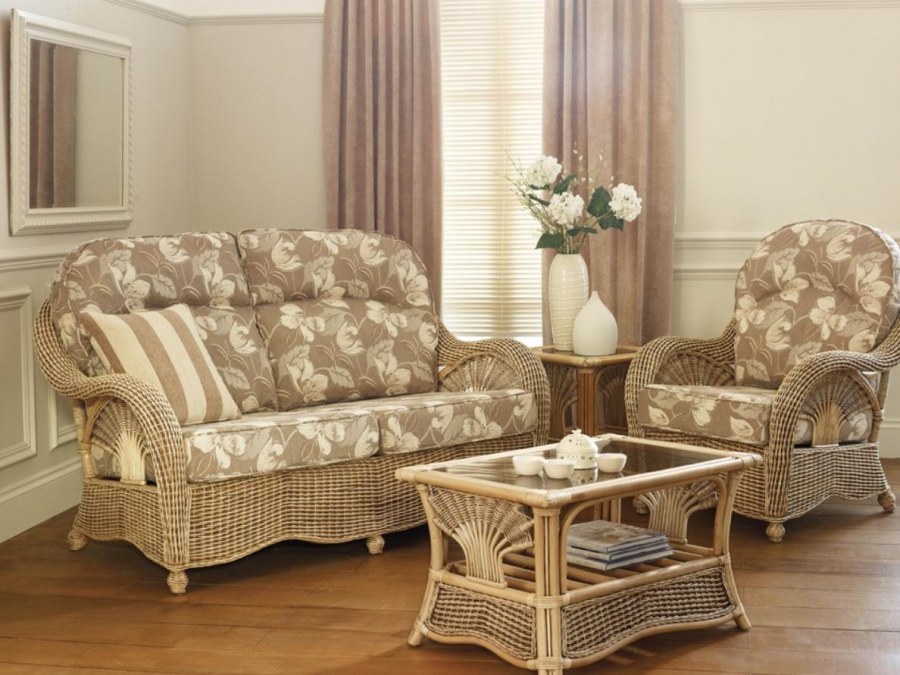 Плетеная мебель для гостиной