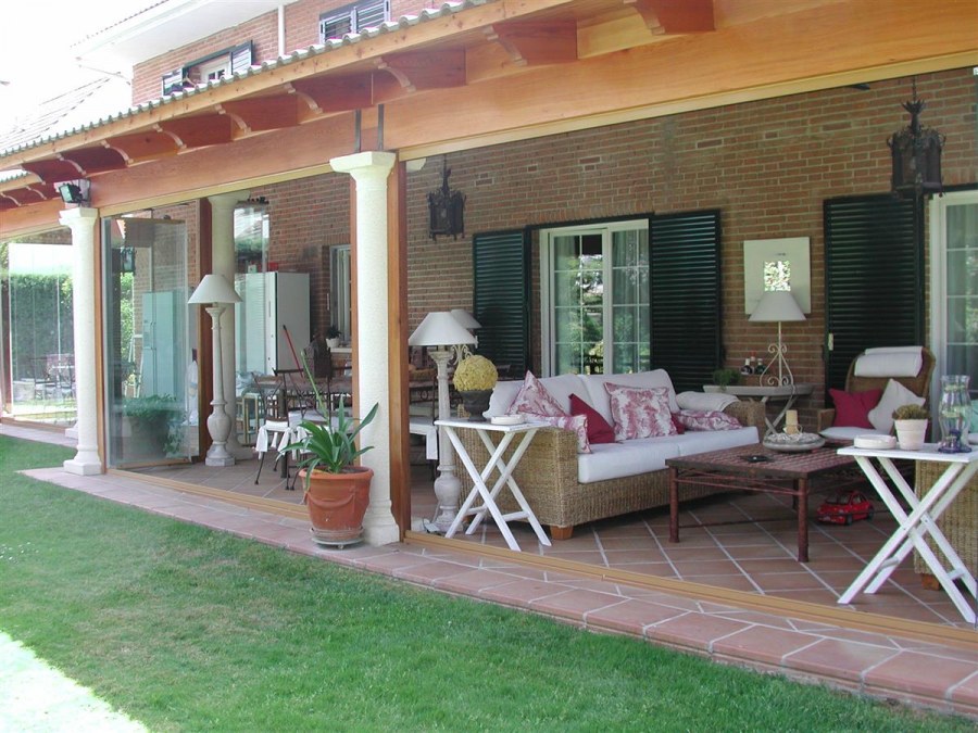 Летняя веранда пристроенная к дому