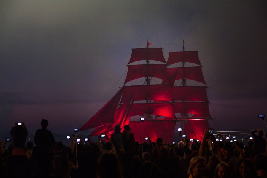 Алые паруса фото высокого разрешения