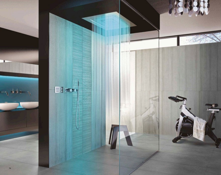 Стильные душевые комнаты