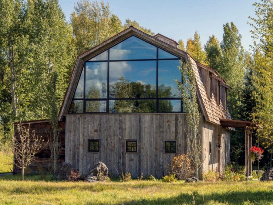 Дом-сарай Barn House