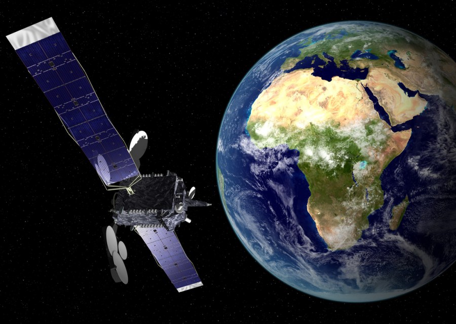 Космический аппарат Intelsat