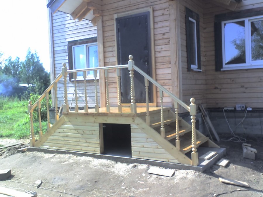 Металлические крылечки