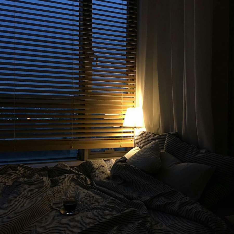 Комната ночью