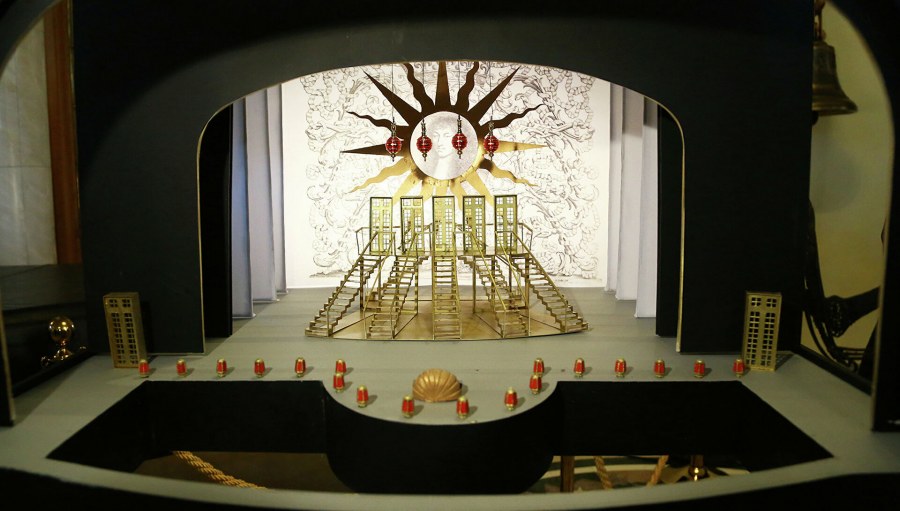 Макет декораций театр Буфф