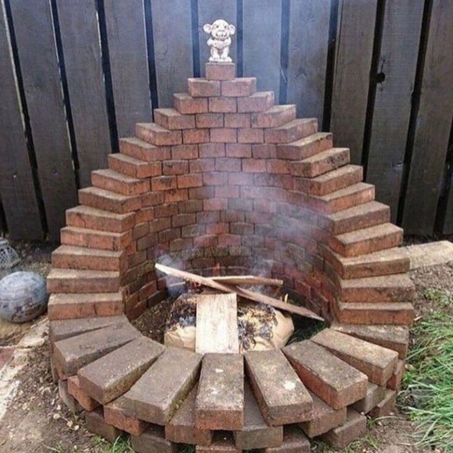 Патио из кирпича