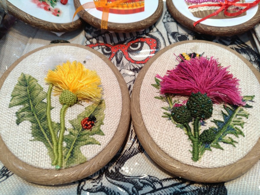 Объемная вышивка