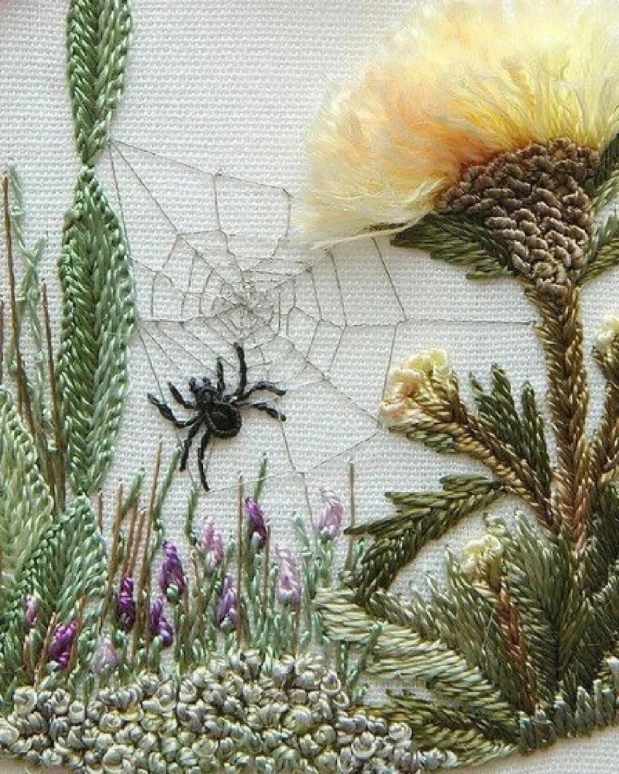 Бразильская объемная вышивка