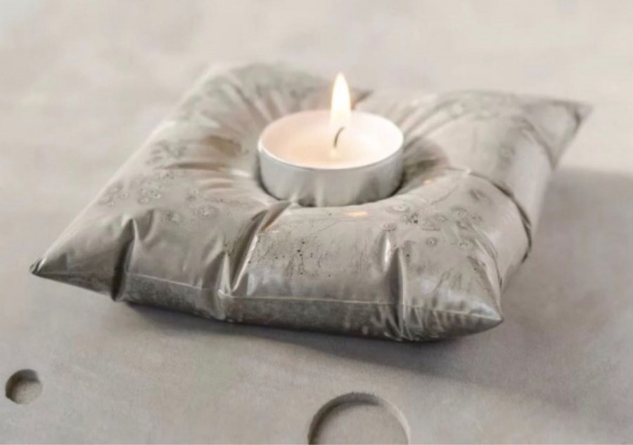 Подсвечник из бетона