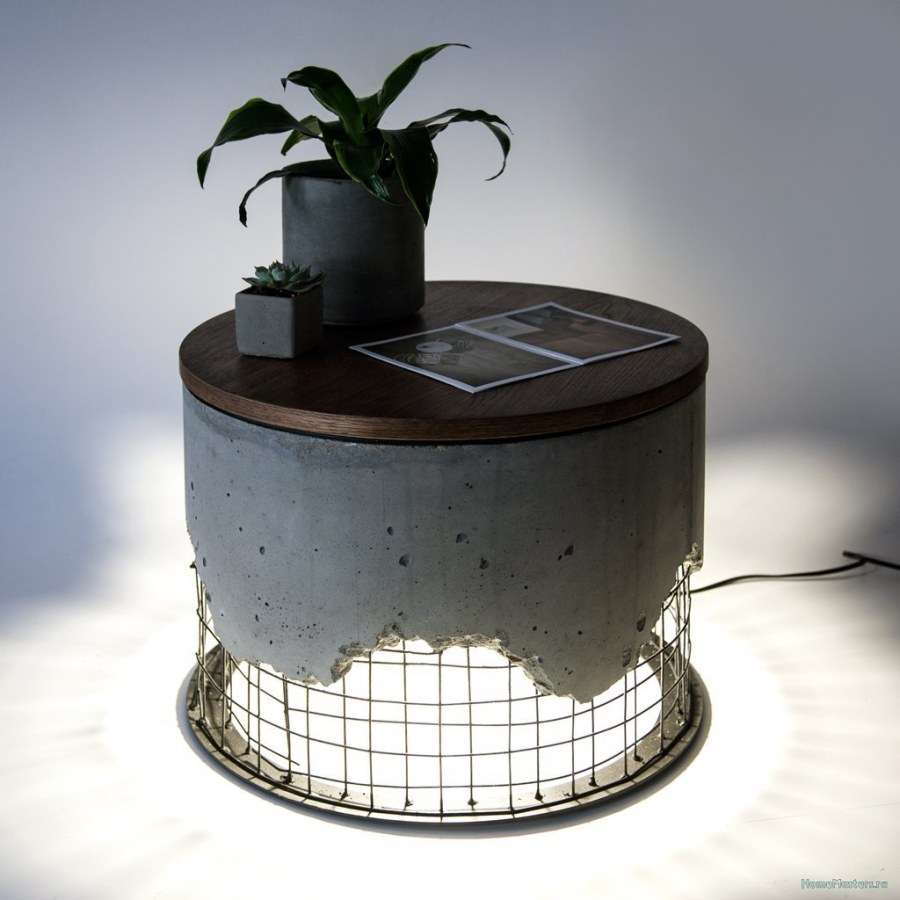 Стол журнальный лофт бетон