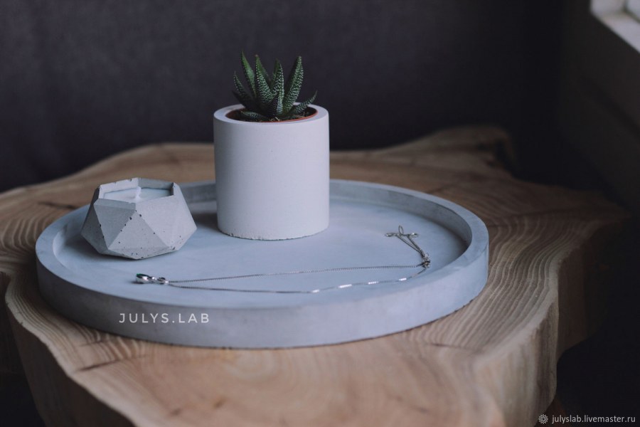 Горшки из бетона круглые