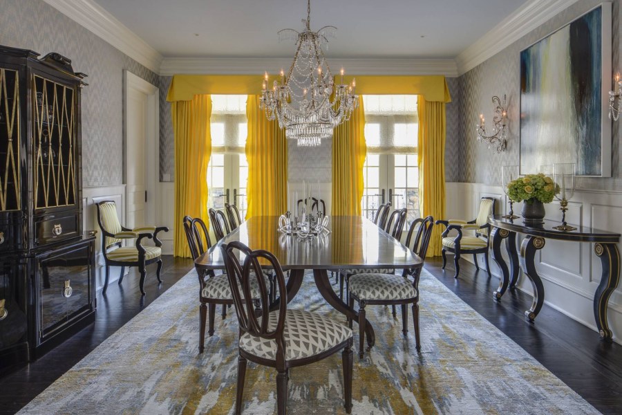 Желтая гостиная столовая