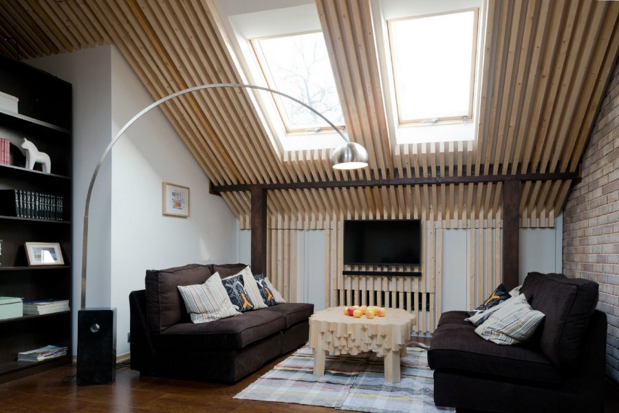 Гостиная под крышей