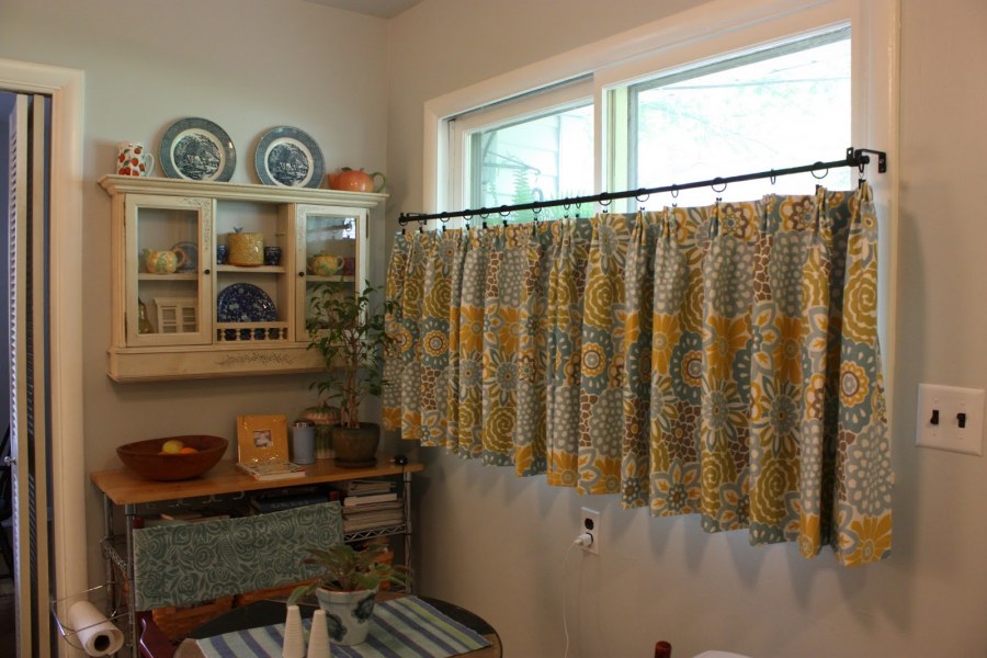 Римские шторы на высокие окна