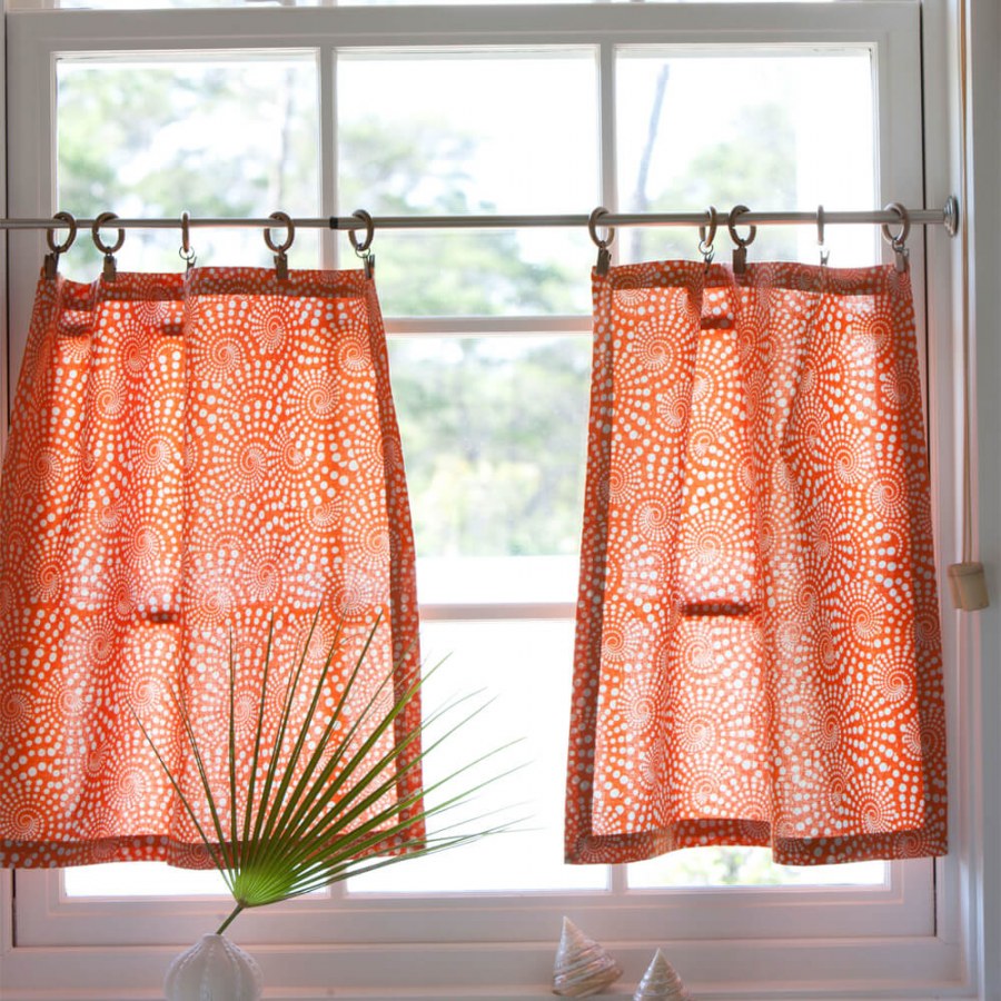 Бабушкины занавески