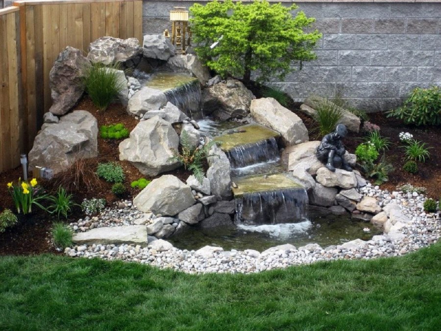 Альпийская горка с прудиком и водопадом Каскад