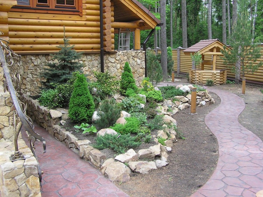 Альпинарий из плитняка