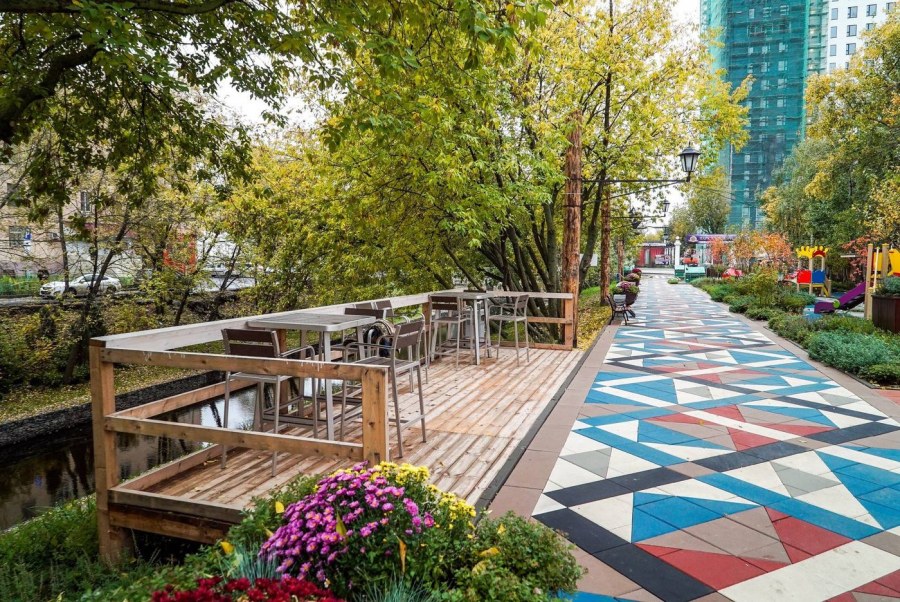 ЖК Невский подъезд