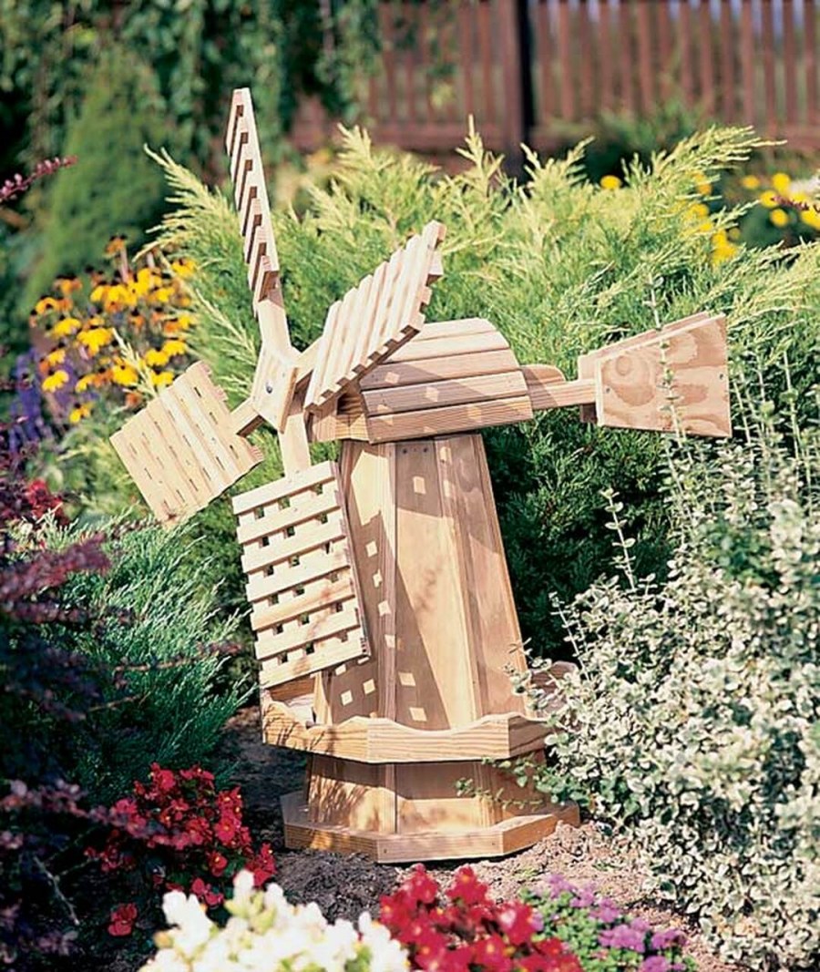 Ветряная мельница клумба
