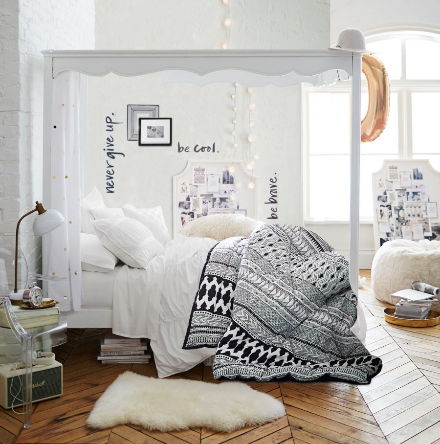 Комната для подростка в стиле софт герл