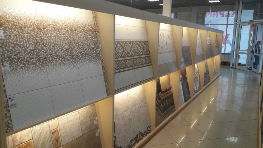 Керамогранит витрина