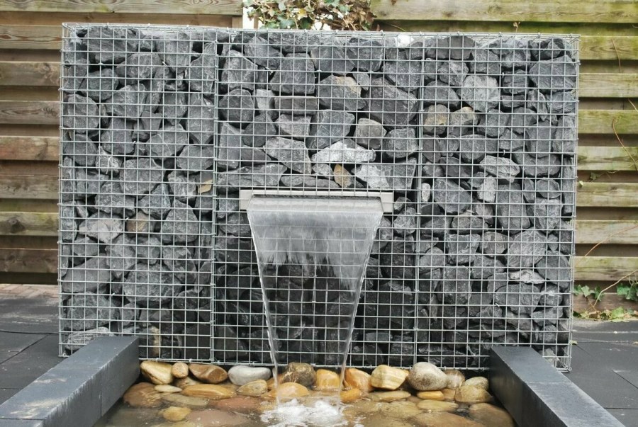 Габионы пирамидой