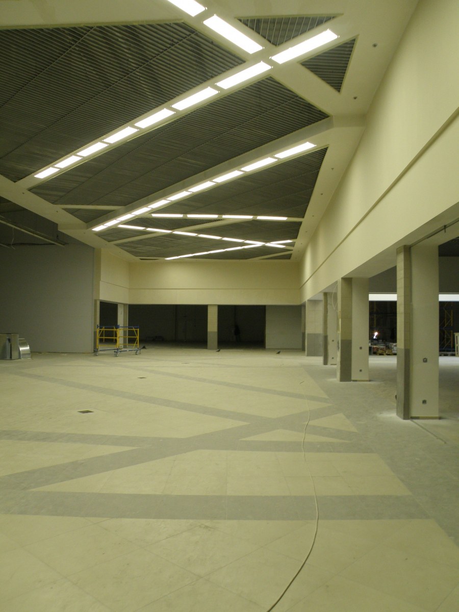 Подвесной потолок промышленный