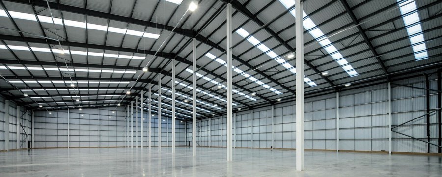 Boom empty Warehouse