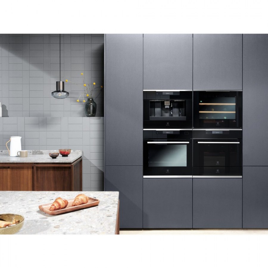 Духовой шкаф Electrolux vkl8e00x COMBIQUICK